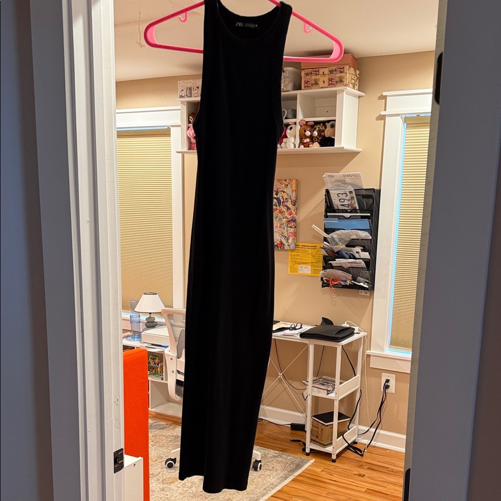 Zara Ribbed Black Dress